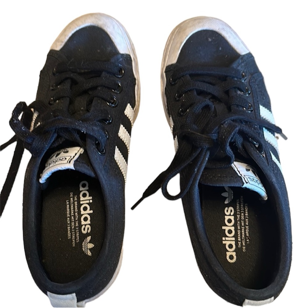 Used women’s adidas sneakers